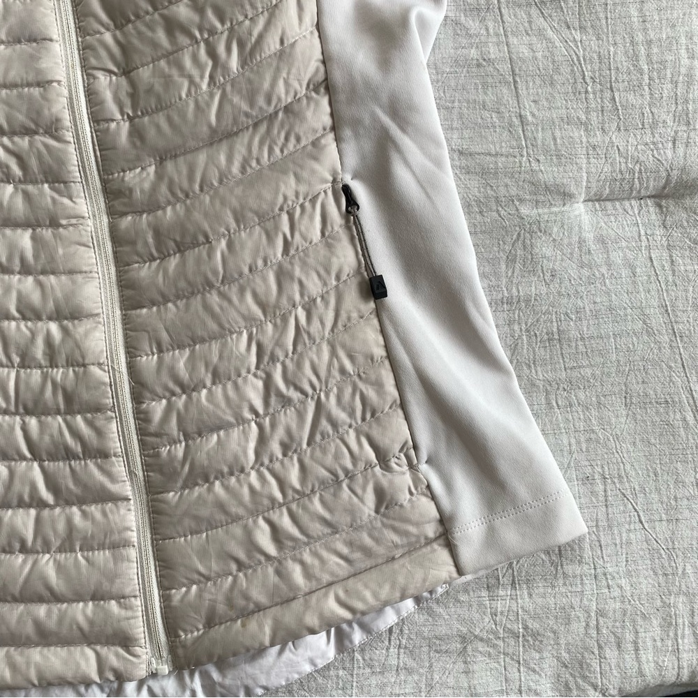 Eddie Bauer Storm Down 800 Silver Gray White Vest Sz XS Travel Snow Winter - Picture 5 of 16